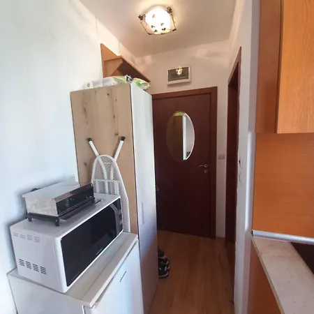 Cozy 150m From The * سفيتي فلاس